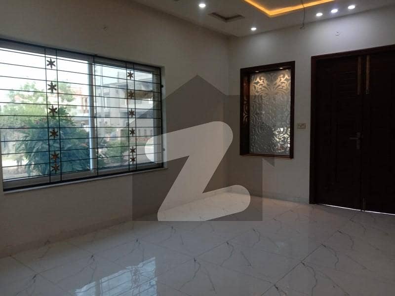 7.25 Marla House For sale In Officers Colony 2 Officers Colony 2 In Only Rs. 16,500,000