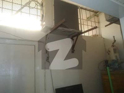 1200 Square Yards House For Sale In Nazimabad No. 4