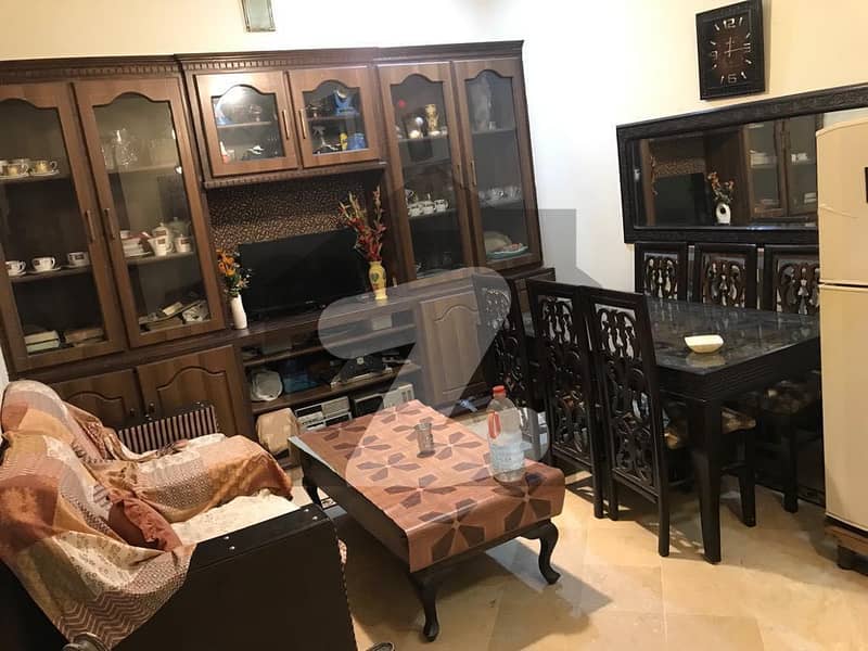 سوہاں ویلی اسلام آباد میں 5 کمروں کا 5 مرلہ مکان 2.2 کروڑ میں برائے فروخت۔