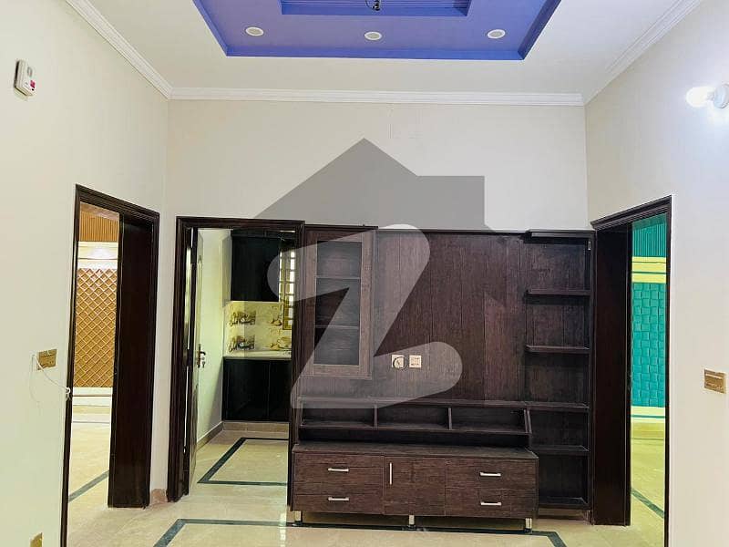 کاہنا کاچھا روڈ لاہور میں 3 کمروں کا 3 مرلہ مکان 90.0 لاکھ میں برائے فروخت۔