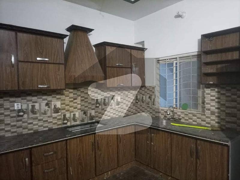 5 MARLA UPPER PORTION AVAILABLE FOR RENT. Nawab Town, Lahore ID46036915