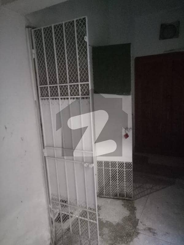 Two Bed Lounge 3rd FloorLeased Bank Loan Applicable GulistaneJauhar