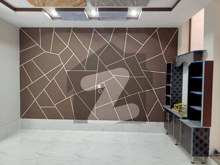 7.5 Marla House For sale In Gulberg City