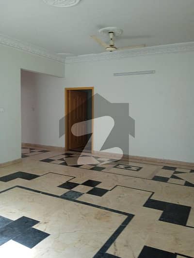 400 sqy Portion For Rent In Block 1 Johar