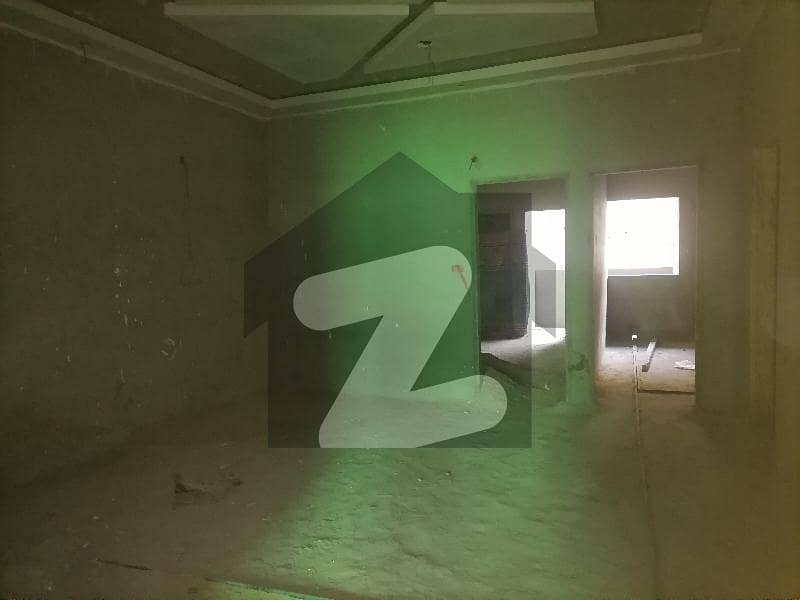 750 Square Feet Flat available for sale in Nazimabad 5 if you hurry