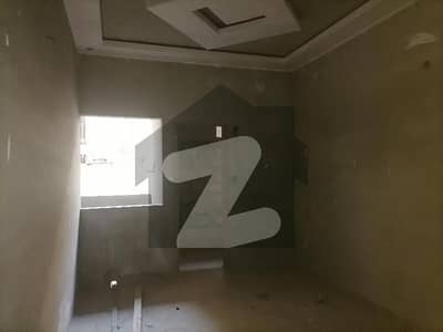 1050 Square Feet Flat For sale In Nazimabad 3 - Block C