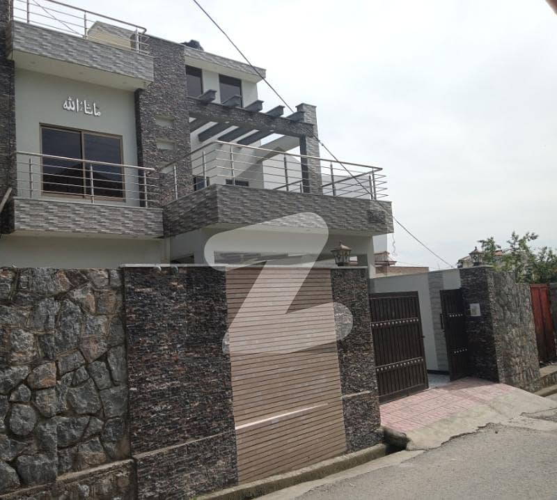 Beautiful House Available For Sale In Rah E Aman Habibullah Colony