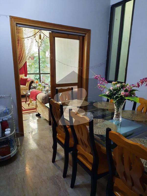 Gulistanejohar block 12 ,3bbed each floor 240/sq y Leeas Gulistane