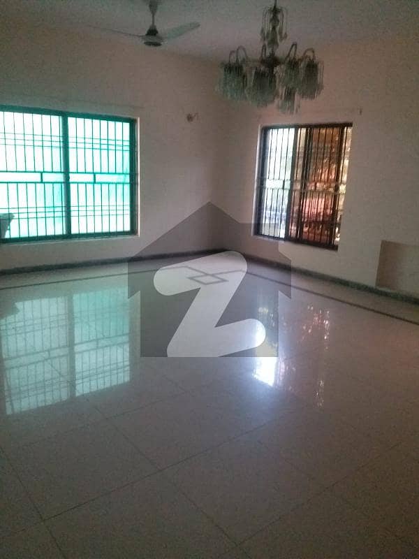 1 Kanal Beautiful Upper Portion For Rent In Dha Phase 1