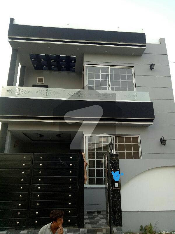5 Marla brand new double Storey House for sale block N Khayaban e Amin
