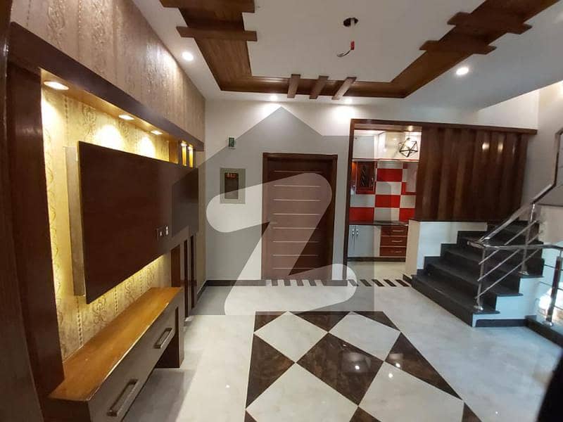 3 BEDS 5 MARLA HOUSE FOR RENT LOCATED IN BB BLOCK BAHRIA TOWN LAHORE