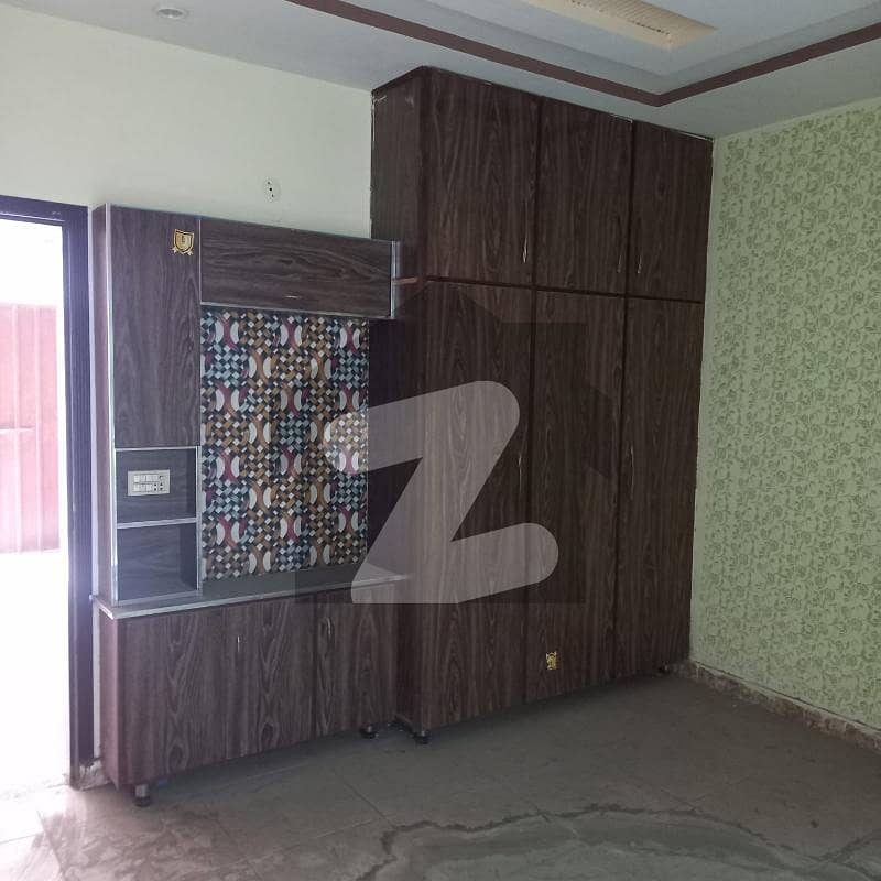 2.25 Marla House Available For rent In Lalazaar Garden