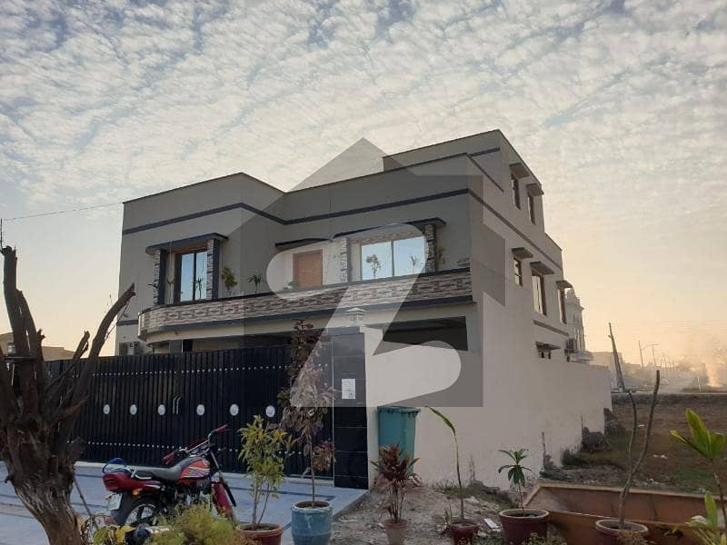 1 kanal house in AwT phase 2 block B 60 wide road Hot and beautiful location