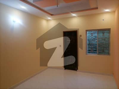 حسن ٹاؤن لاہور میں 4 کمروں کا 5 مرلہ مکان 1.75 کروڑ میں برائے فروخت۔