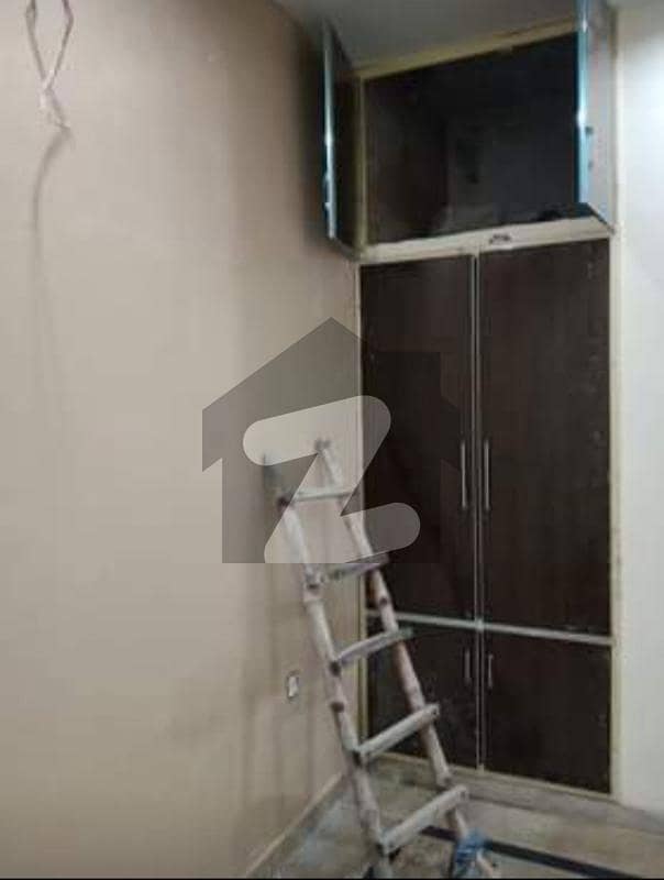 3.5 Marla Ground Portion Available For Rent (Near Qurban School