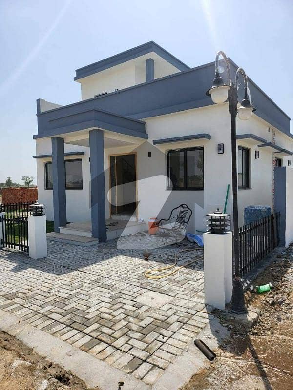 9 Marla with swimming pool for sale 9 Marla with swimming pool for sale