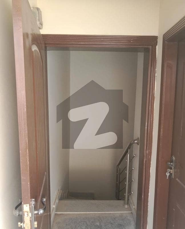 Mumty Floor Available For Rent Mumty Floor Available For Rent