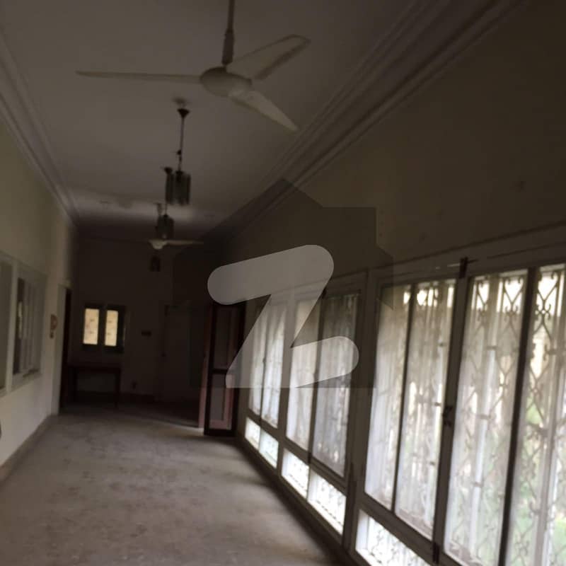 ناظم آباد 2 ناظم آباد,کراچی میں 3 کمروں کا 9 مرلہ زیریں پورشن 55.0 ہزار میں کرایہ پر دستیاب ہے۔