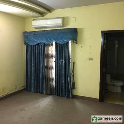 1 Kanal House For Rent