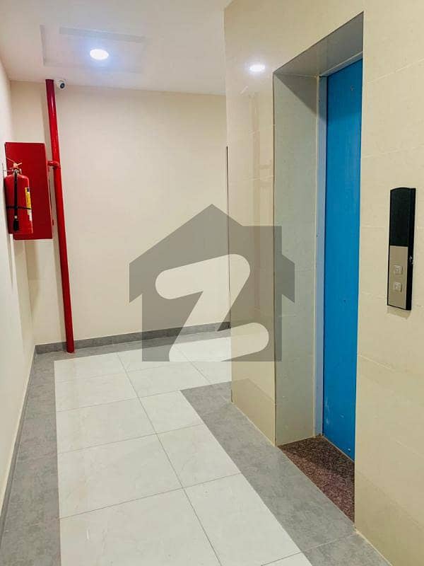 2 Bed Flat For Rent In Bahria Town Phase 8 (Family Plaza) Bahria Town