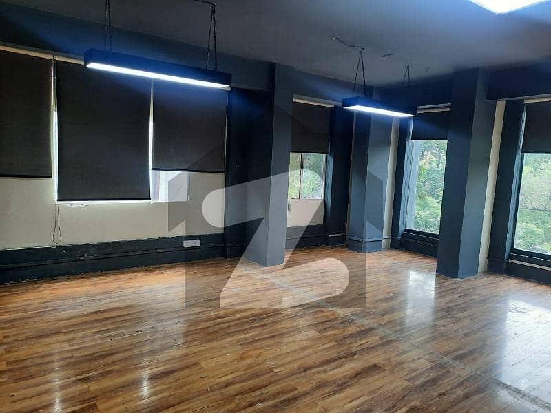 1000 Sqft 1st Floor Office Available On Rent Located At Prime Location In Blue Area
