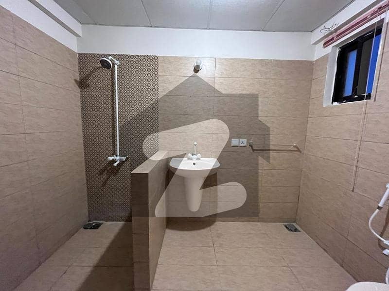 Royal sky line Clifton block 2 Apartment Available for Rent Clifton