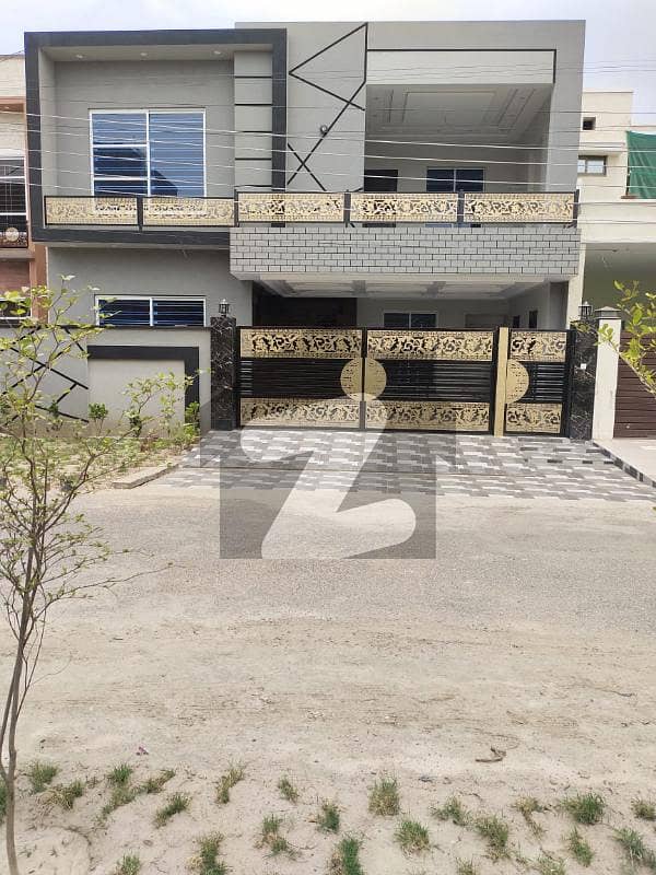 House Of 10 Marla For sale In Wapda Town Phase 2 - Block P