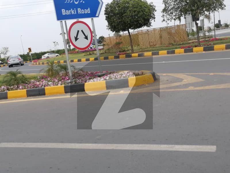 8 Marla Commercial Plot With An Ideal Location In Dha Phase 6, Main Boulevard, Lahore