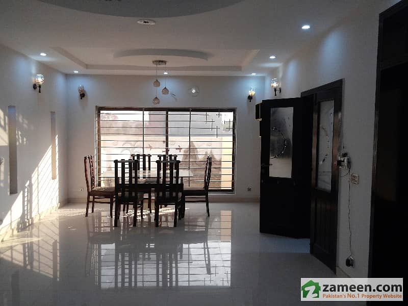 Excellent Location 10 Marla House For Rent In  Quaid Block  Sector E Bahria Town Lahore