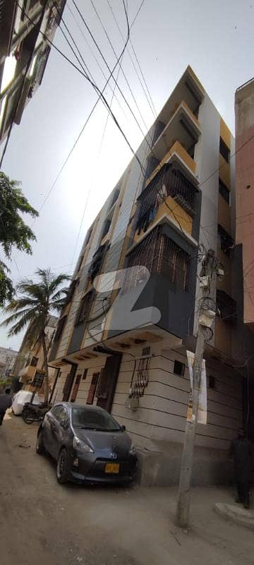 ناظم آباد 3 - بلاک سی ناظم آباد 3 ناظم آباد کراچی میں 2 کمروں کا 4 مرلہ فلیٹ 65 لاکھ میں برائے فروخت۔