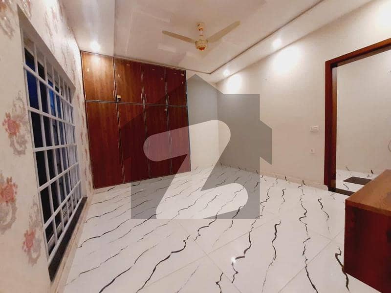 7 MARLA HOT LOCATION BRAND NEW HOUSE AVAILABLE FOR SALE IN NASHEMAN-E-IQBAL PHASE 2