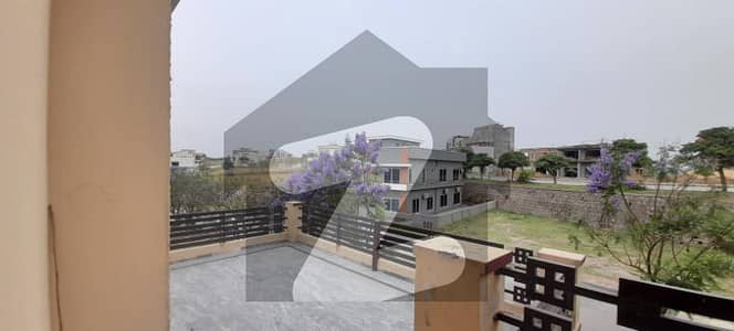 Beautiful Upper Portion Available For Rent In Dha Phase 3 Islamabad