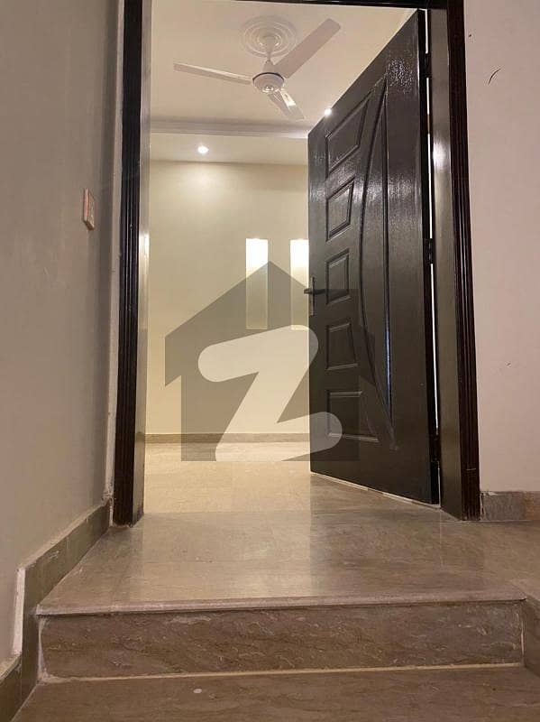 10 Marla 3BHK House Upper Portion Available For Rent Lake City Sector