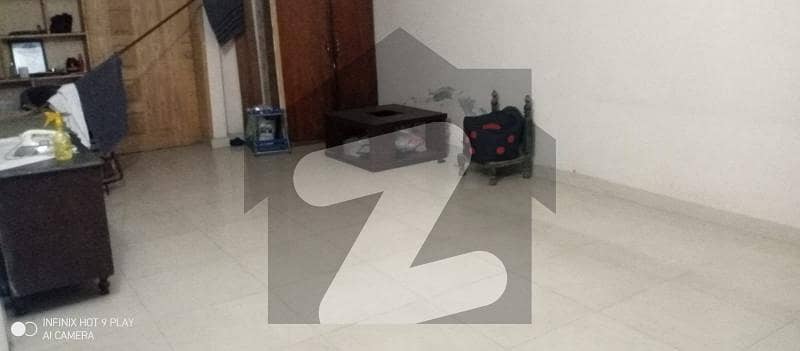 شادمان 2 شادمان,لاہور میں 6 کمروں کا 1 کنال مکان 3.0 لاکھ میں کرایہ پر دستیاب ہے۔