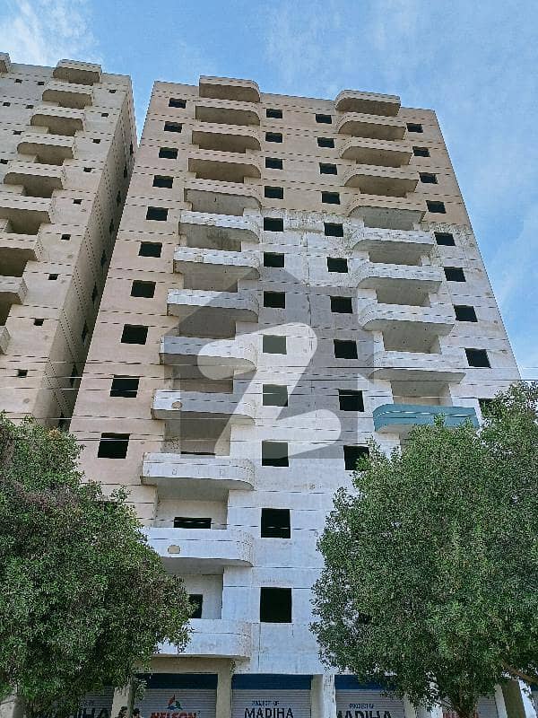 وقار ٹوِن ٹاور سعدی روڈ,کراچی میں 2 کمروں کا 5 مرلہ فلیٹ 84.0 لاکھ میں برائے فروخت۔