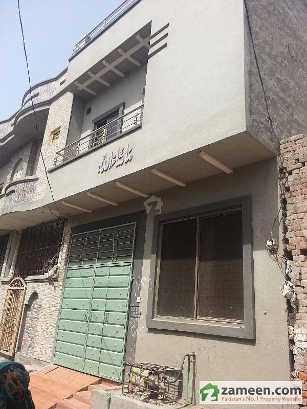 اعوان ٹاؤن لاہور میں 5 کمروں کا 3 مرلہ مکان 65 لاکھ میں برائے فروخت۔