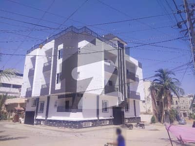 پی ای سی ایچ ایس بلاک 2 پی ای سی ایچ ایس,جمشید ٹاؤن,کراچی میں 3 کمروں کا 6 مرلہ بالائی پورشن 3.75 کروڑ میں برائے فروخت۔