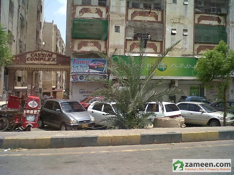 4 Room Flat At Cassim Complex G Johar Block 18 4 Room Flat At Cassim Complex G Johar Block 18