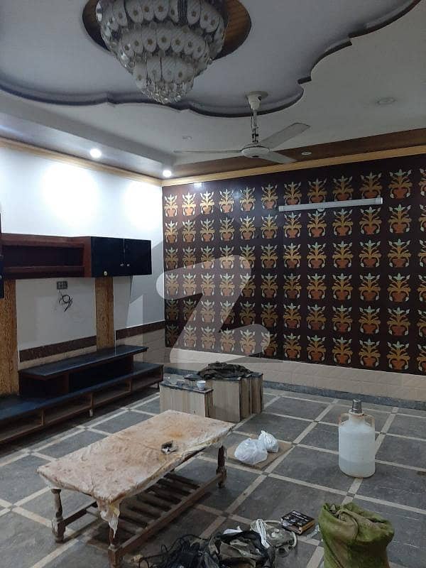 رچنا ٹاؤن فیصل آباد میں 5 کمروں کا 8 مرلہ مکان 65.0 ہزار میں کرایہ پر دستیاب ہے۔