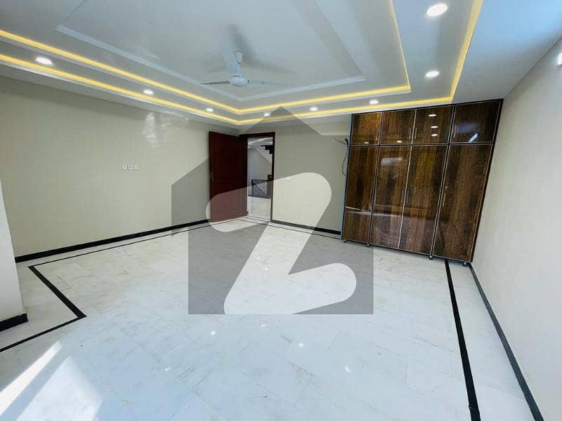 Brand New Villa On Extremely prime Location Available For Rent in Islamabad