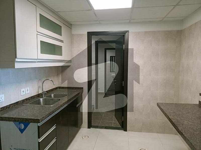 2 Bedroom Plus Study Apartment in Emaar Pearl Towers (Including Maintenance)