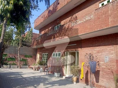 شادمان 2 شادمان,لاہور میں 5 کمروں کا 1 کنال مکان 5.0 لاکھ میں کرایہ پر دستیاب ہے۔