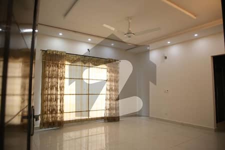 بحریہ ٹاؤن - غازی بلاک بحریہ ٹاؤن ۔ سیکٹر ایف بحریہ ٹاؤن لاہور میں 5 کمروں کا 14 مرلہ مکان 3.4 کروڑ میں برائے فروخت۔