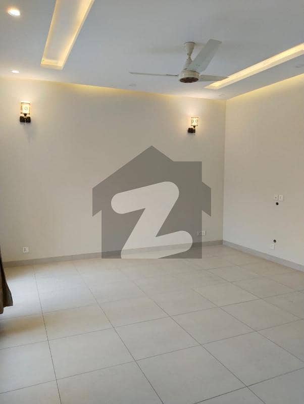 Prime Location 1 Kanal Upper Portion House Available For Rent In DHA Phase 7 W Block