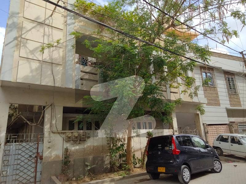 300 Square Yards House For sale Is Available In Tipu Sultan Road