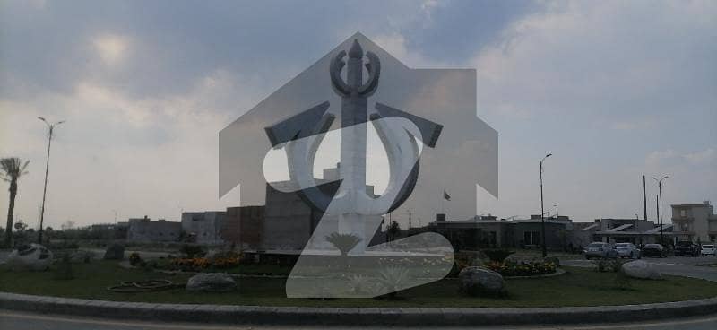 لائل پور ایوینیو جڑانوالہ روڈ فیصل آباد میں 4 مرلہ رہائشی پلاٹ 28 لاکھ میں برائے فروخت۔