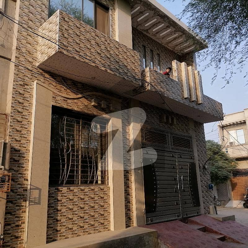 House For sale Is Readily Available In Prime Location Of Okara Road