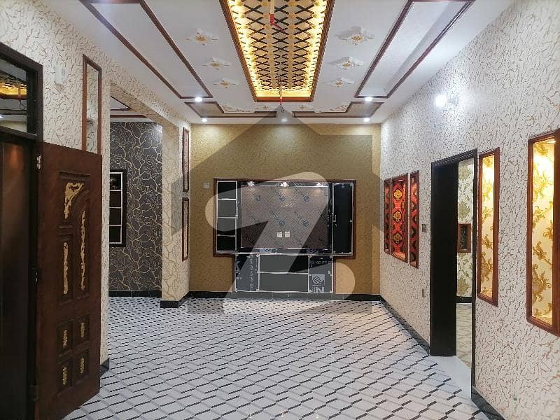 گلشنِِِ راوی ۔ بلاک ڈی گلشنِ راوی لاہور میں 4 کمروں کا 6 مرلہ مکان 1.6 کروڑ میں برائے فروخت۔