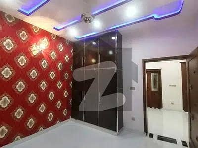 ملٹری اکاؤنٹس ہاؤسنگ سوسائٹی لاہور میں 4 کمروں کا 4 مرلہ مکان 1.5 کروڑ میں برائے فروخت۔