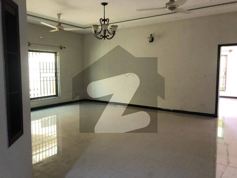 1 kanal house available for rent lush condition tiles Flooring